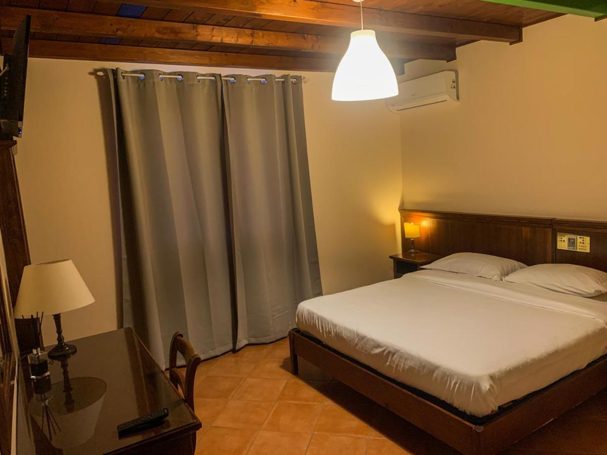 Hotel La Locanda Della Franciacorta Corte Franca Ngoại thất bức ảnh