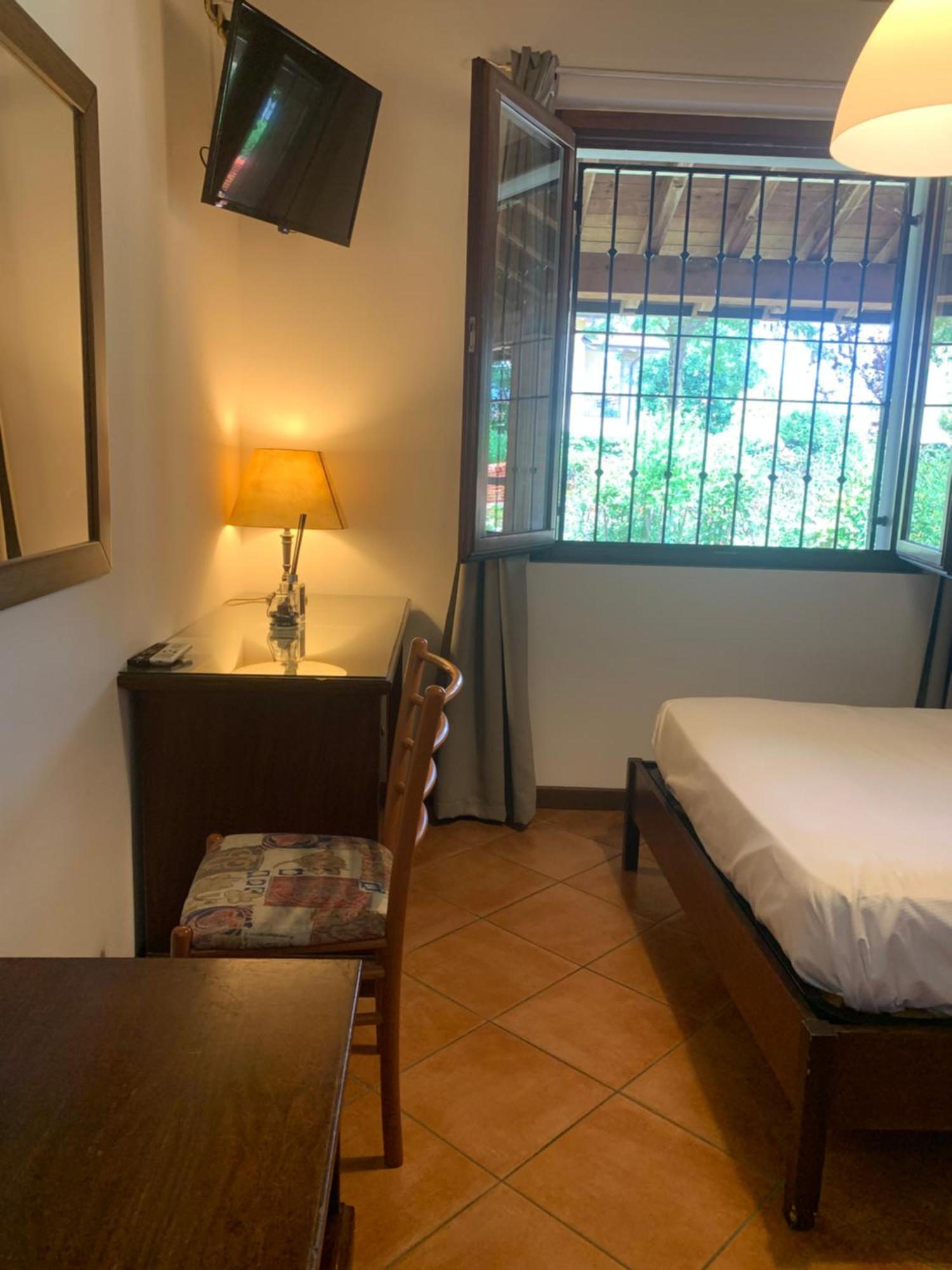 Hotel La Locanda Della Franciacorta Corte Franca Ngoại thất bức ảnh